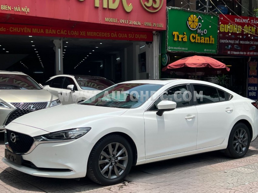Mazda 6 Premium 2.0 AT