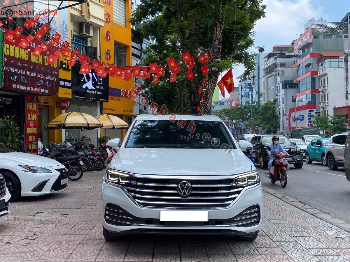 Volkswagen Viloran Luxury