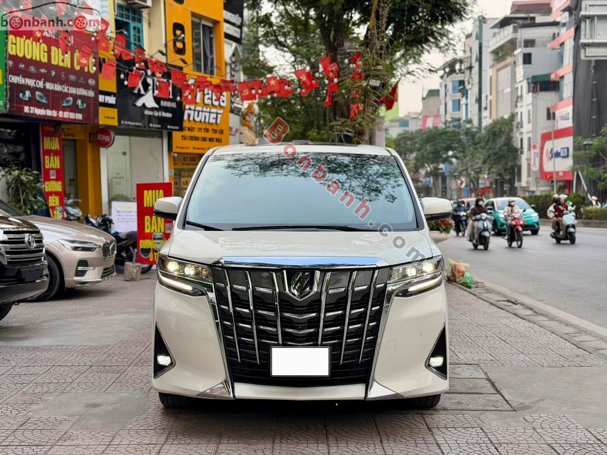 Toyota Alphard Luxury Executive Lounge