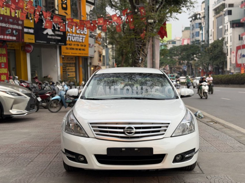 Nissan Teana 2.0 AT