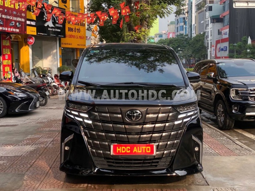 Toyota Alphard 2.4 AT