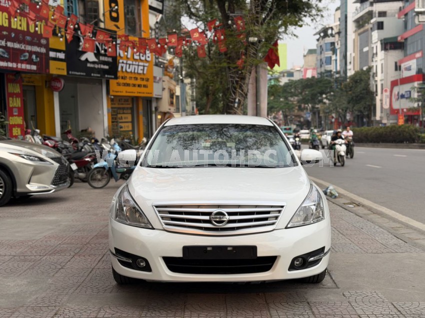 Nissan Teana 2.0 AT